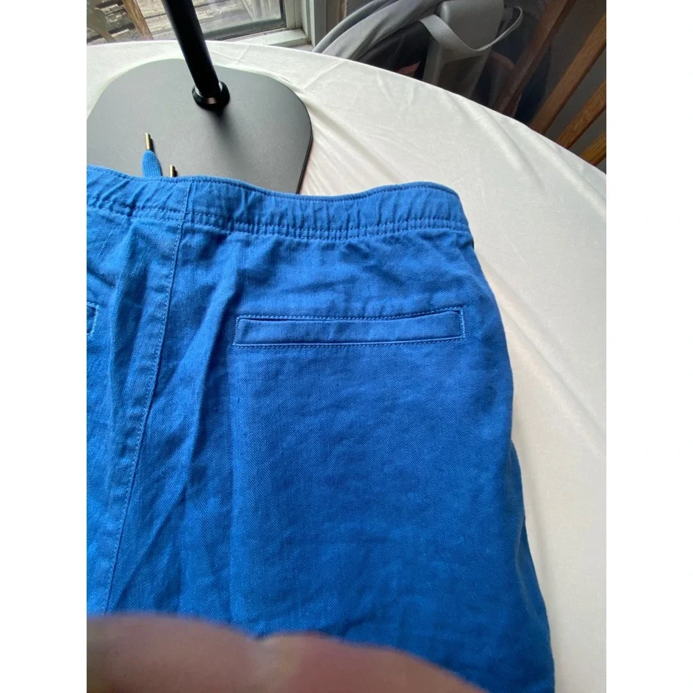 Banana Republic elasticized zip